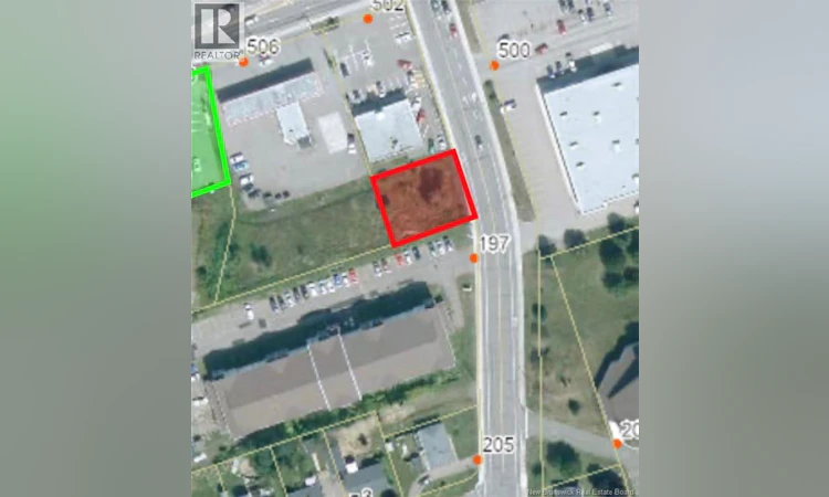 Lot Buckingham Avenue
