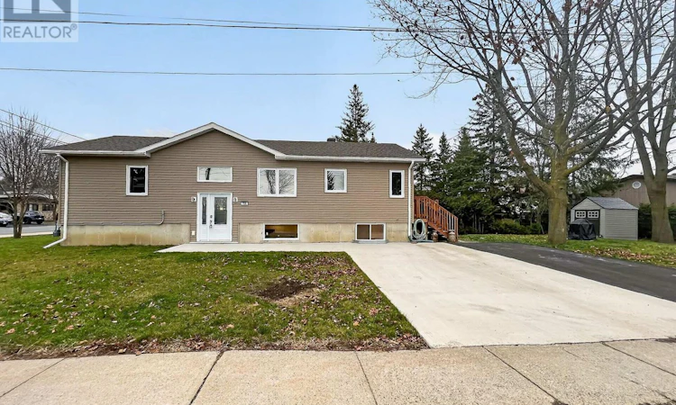 756 Laval Street