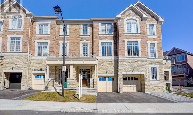 34 Phillipsen Way