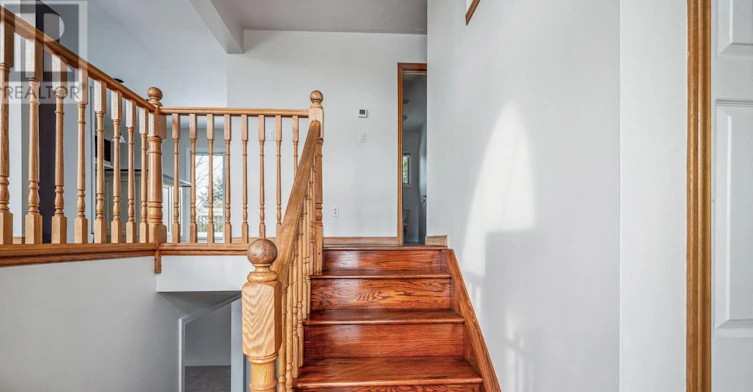82 Whitlaw Way, Brant, ON, N3L 4B5 - 3