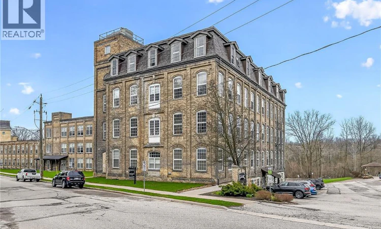 405-140 River Street WEST