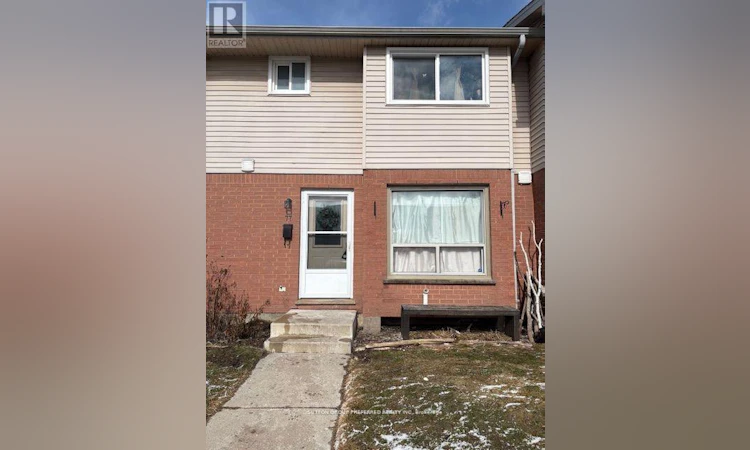 77-595 Third Street