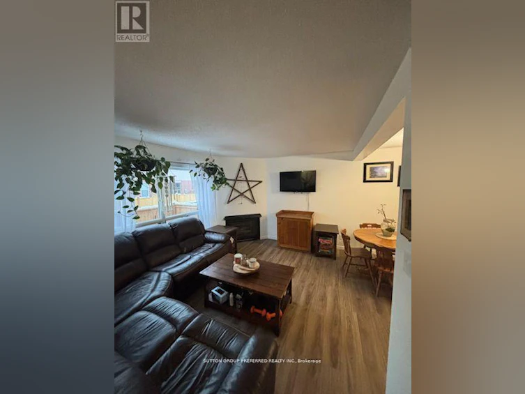 77-595 Third Street, London, ON, N5V 4A1 - 4