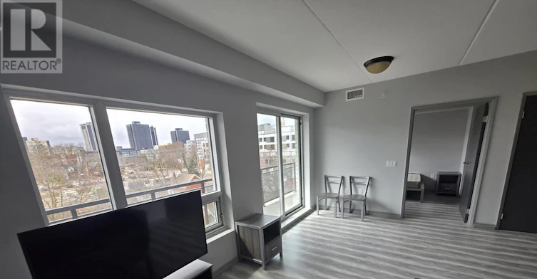 F-512-275 Larch Street, Waterloo, ON, N2L 3R2 - 15