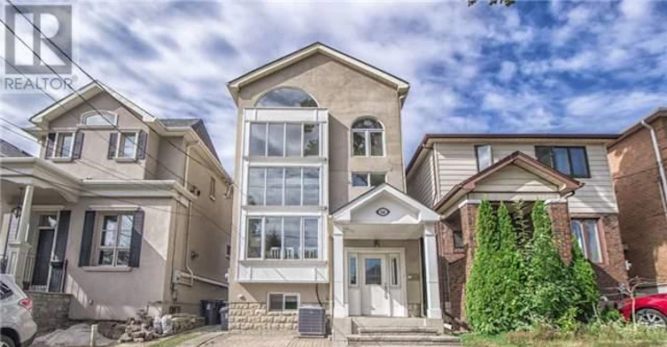 MAIN-116 Cranbrooke Avenue, Toronto, ON, M5M 1M7