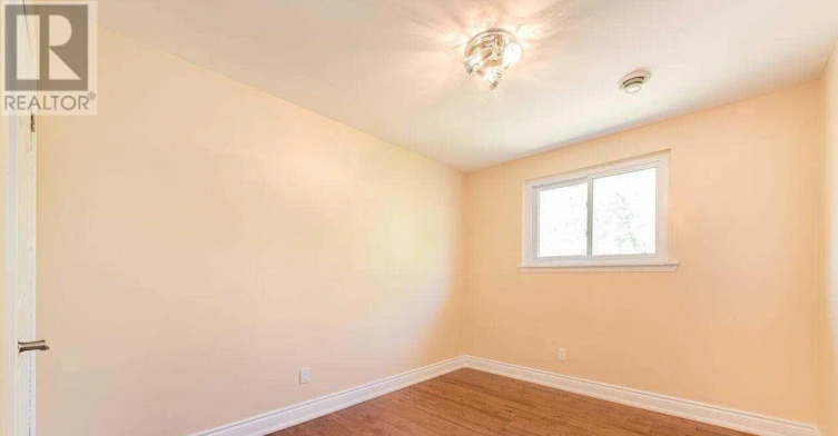 MAIN-1116 Pomona Court, Mississauga, ON, L5C 1N2 - 13