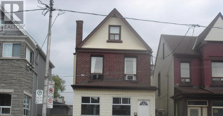 796 Ossington Avenue, Toronto, ON, M6G 3V1
