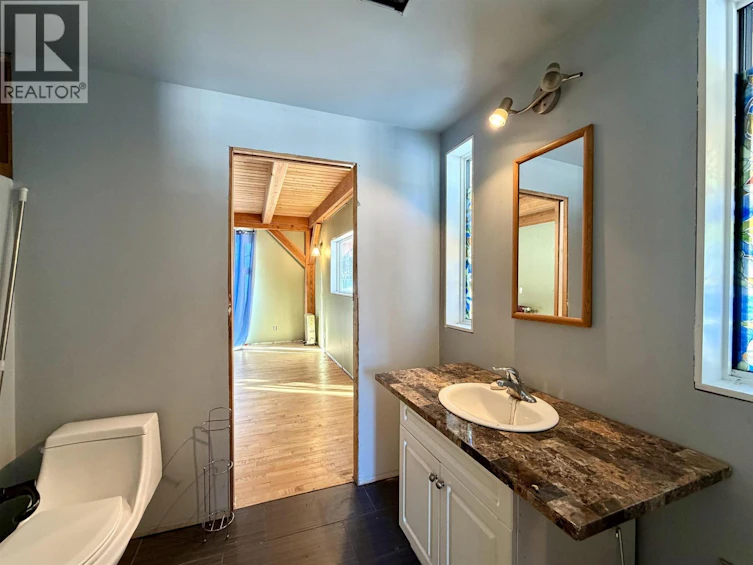6995 Colgan Road, 100 Mile House, BC, V0K 1X1 - 28