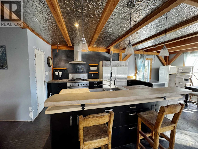 6995 Colgan Road, 100 Mile House, BC, V0K 1X1 - 14
