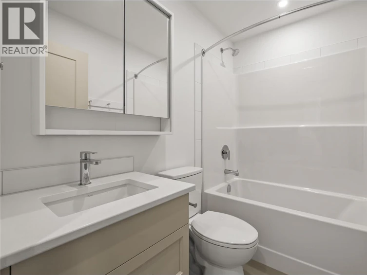 2-2957 Conlin Court, Kelowna, BC, V1Y 7S7 - 19