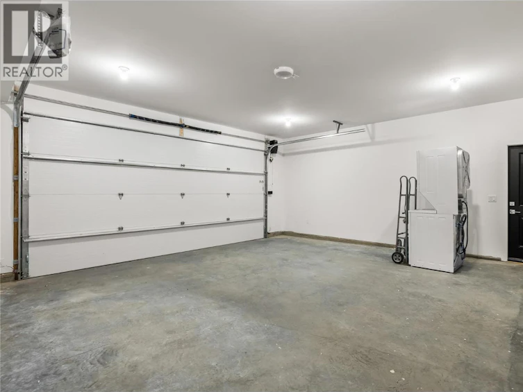 2-2957 Conlin Court, Kelowna, BC, V1Y 7S7 - 32