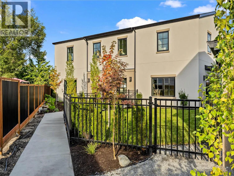 2-2957 Conlin Court, Kelowna, BC, V1Y 7S7 - 37