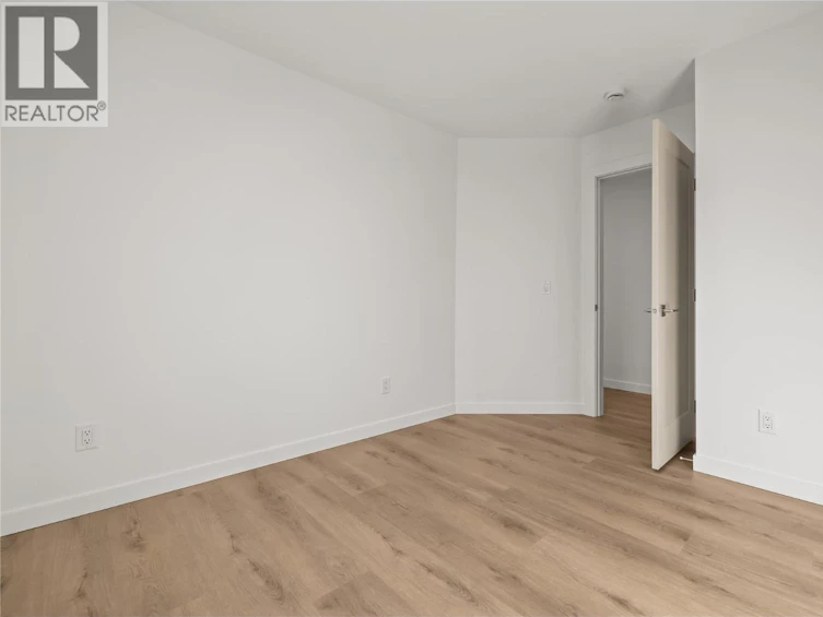 2-2957 Conlin Court, Kelowna, BC, V1Y 7S7 - 25