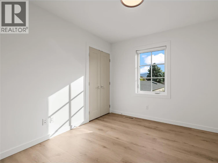 2-2957 Conlin Court, Kelowna, BC, V1Y 7S7 - 24