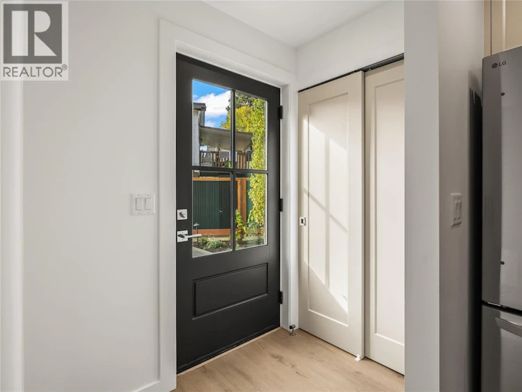 2-2957 Conlin Court, Kelowna, BC, V1Y 7S7 - 7