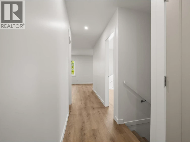 2-2957 Conlin Court, Kelowna, BC, V1Y 7S7 - 18