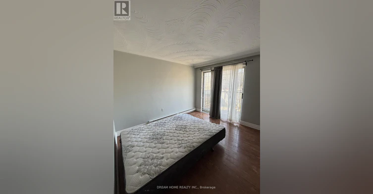400 Parliament Street, Toronto, ON, M5A 2Z7 - 10