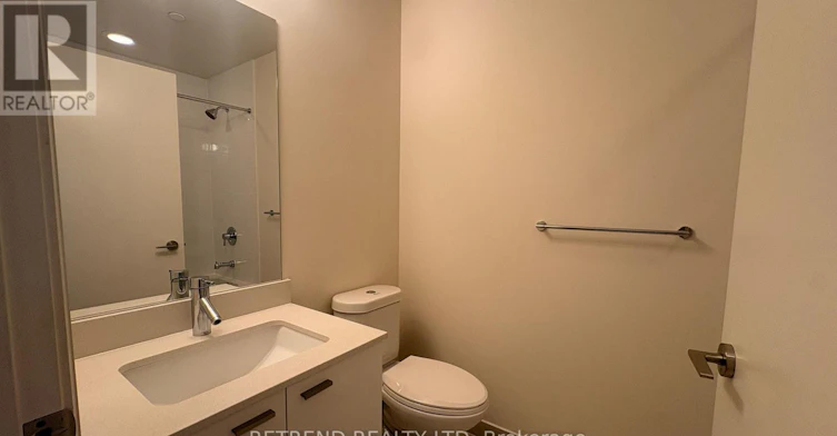 802-30 Roehampton Avenue, Toronto, ON, M4P 0B9 - 3
