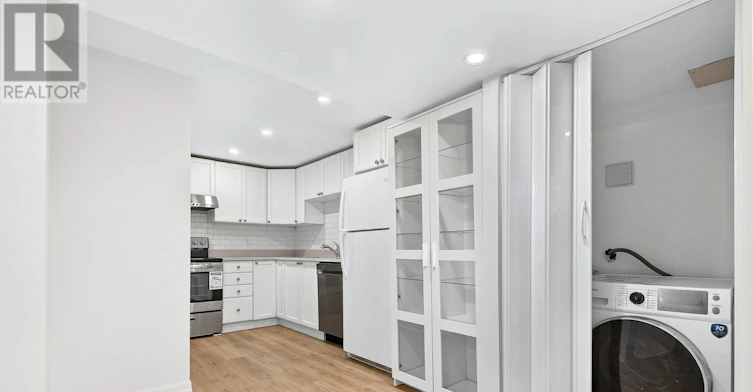 BASEMENT-67 Robinglade Drive, Toronto, ON, M9B 2R2 - 10