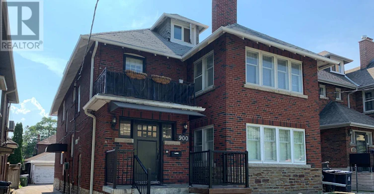 LOWER-900 Avenue Road, Toronto, ON, M5P 2K6