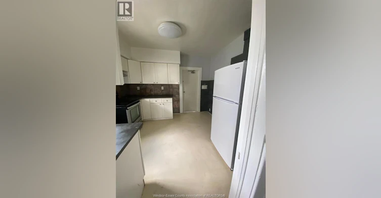 781 Gladstone Avenue, Windsor, ON, N9A 2R1 - 11
