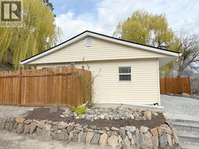6430 Westsyde Road, Kamloops, BC, V2B 8N7 - 26