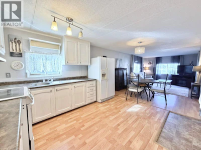 40-197 Dauphin Avenue - 4