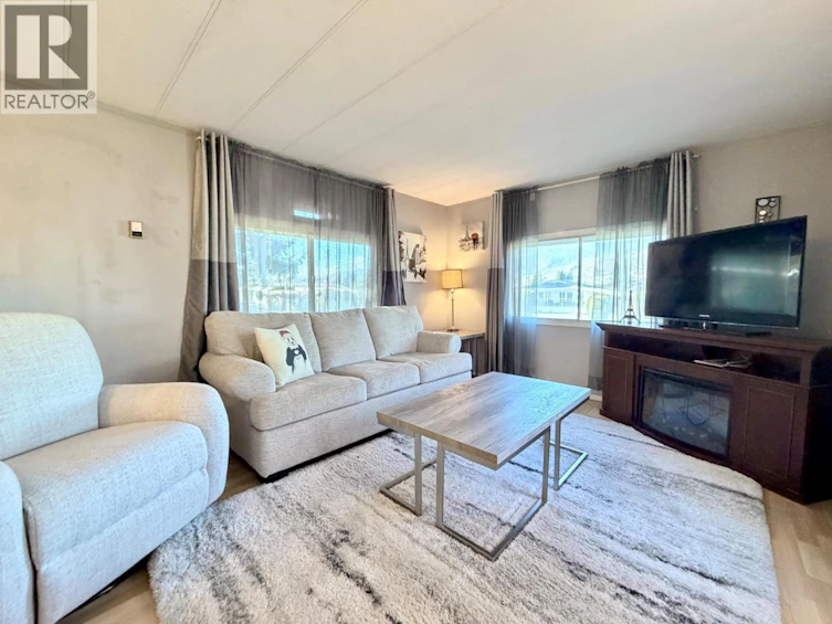 40-197 Dauphin Avenue, Penticton, BC, V2A 3S3 - 3