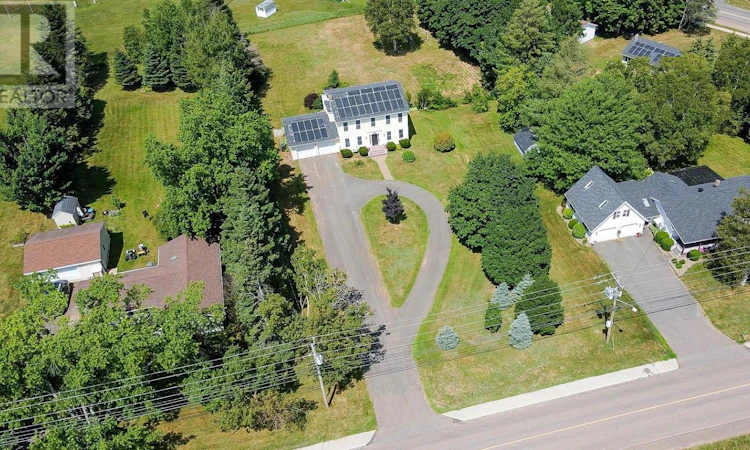 14 Royalty Road