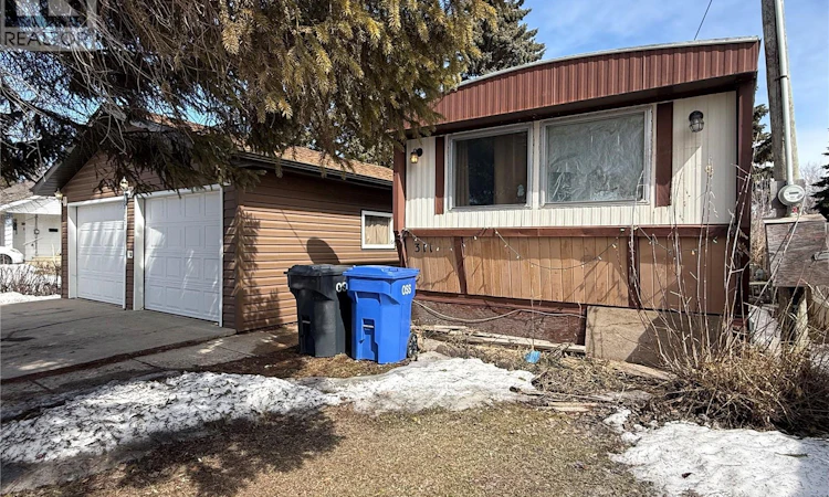 311 Allan Avenue