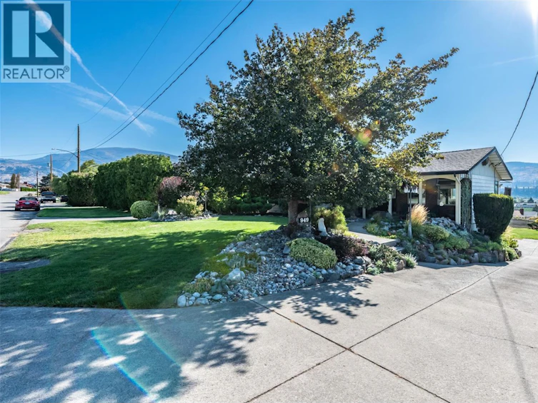 949 Panorama Crescent, Oliver, BC, V0H 1T6 - 46