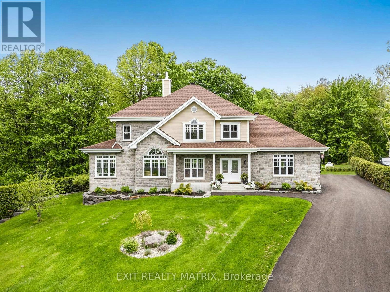 5-64 Radstock Lane, Hawkesbury, ON, K6A 2R2 - 2