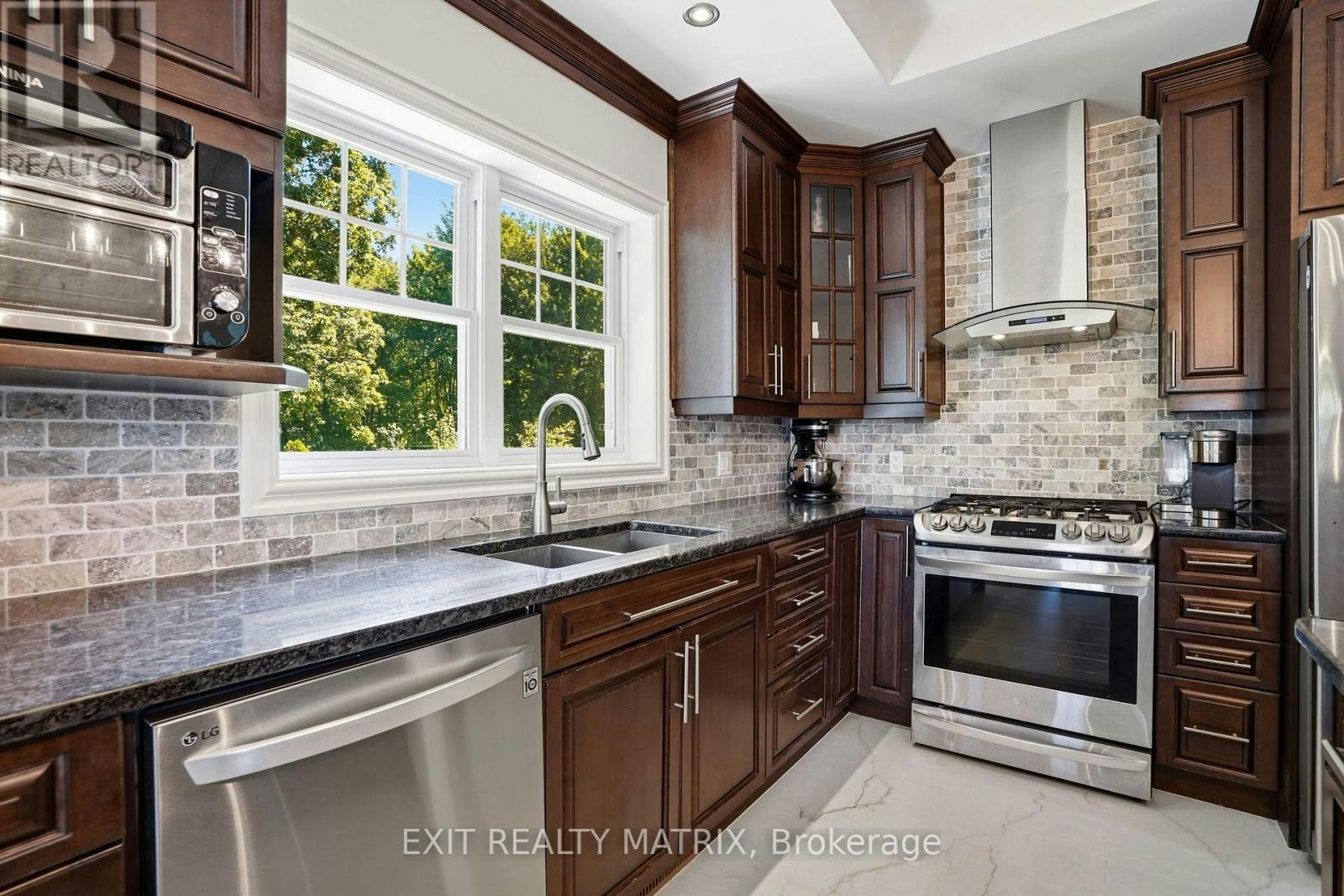 5-64 Radstock Lane, Hawkesbury, ON, K6A 2R2 - 11