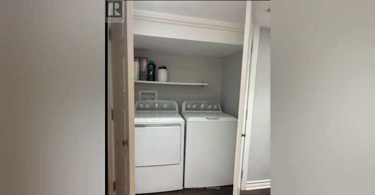 BSMT-1341 Freeport Drive, Mississauga, ON, L5C 1S5 - 9