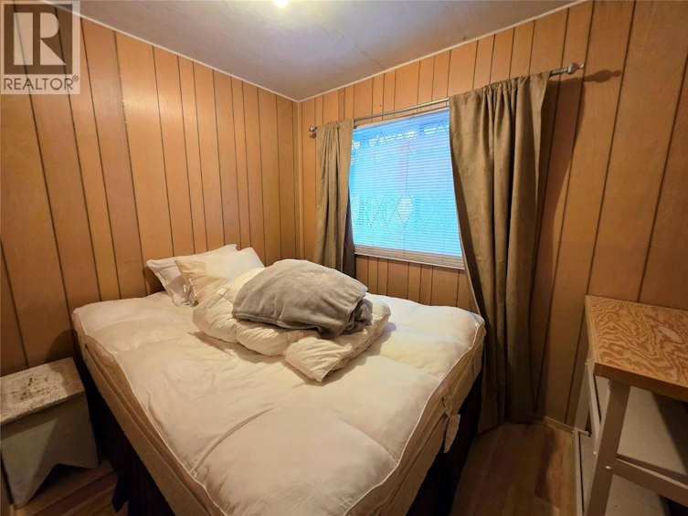 6453 Pinaus Lake Road, Falkland, BC, V0E 1W0 - 44