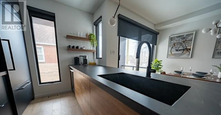 358 Byron Avenue, Ottawa, ON, K1Z 5S3 - 9