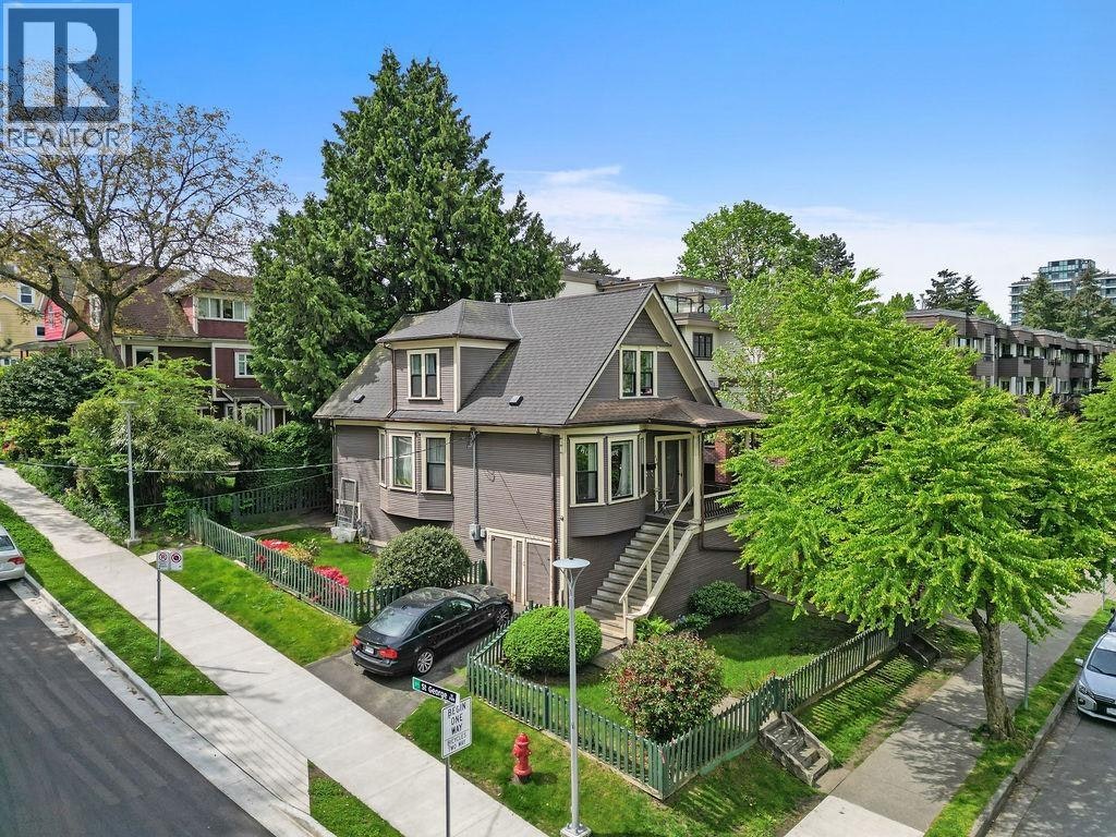 498 E 5th Avenue, Vancouver, BC, V5T 1H9