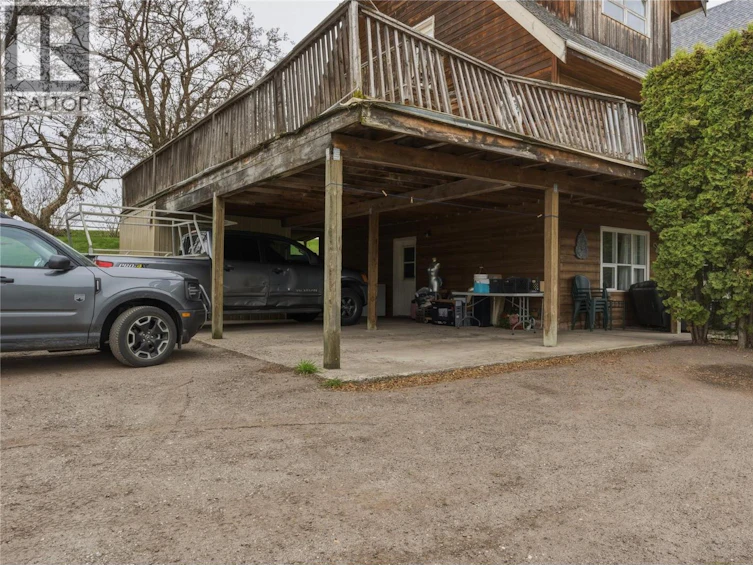 4864 South Grandview Flats Road, Armstrong, BC, V4Y 0P5 - 51