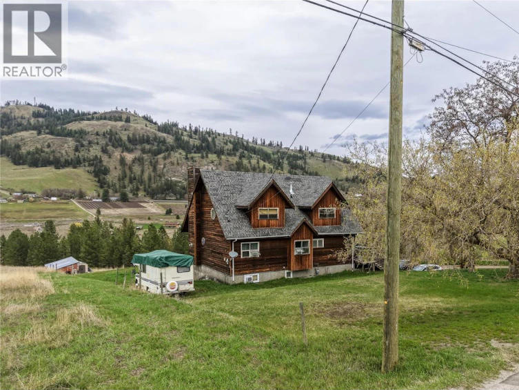 4864 South Grandview Flats Road, Armstrong, BC, V4Y 0P5 - 2