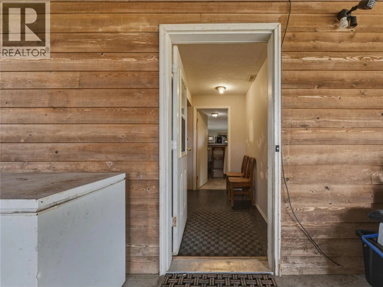 4864 South Grandview Flats Road, Armstrong, BC, V4Y 0P5 - 25