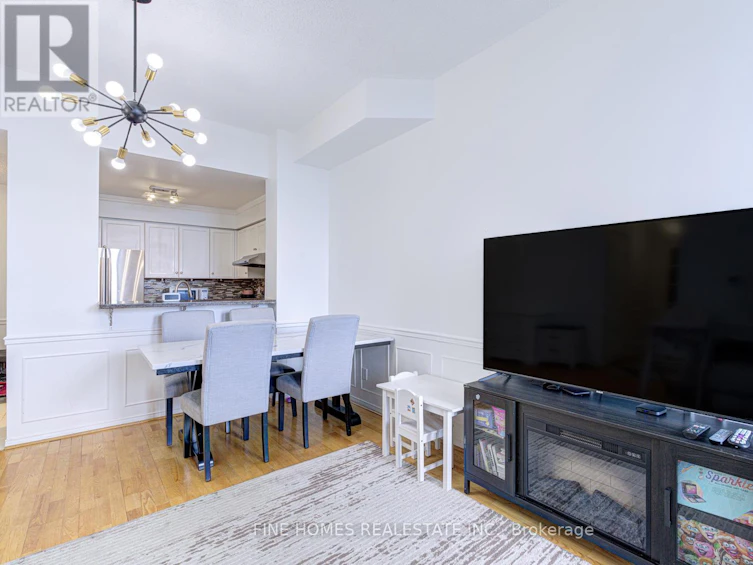 PH102-1 Emerald Lane, Vaughan, ON, L4J 8N2 - 8