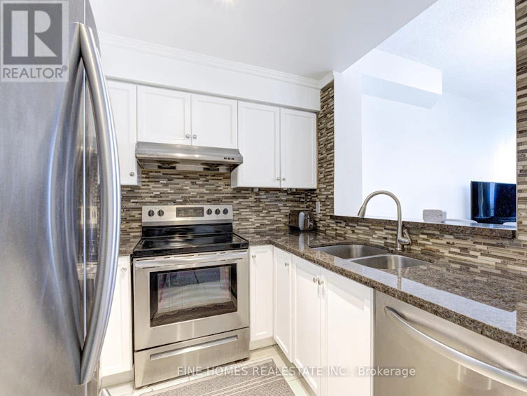 PH102-1 Emerald Lane, Vaughan, ON, L4J 8N2 - 15