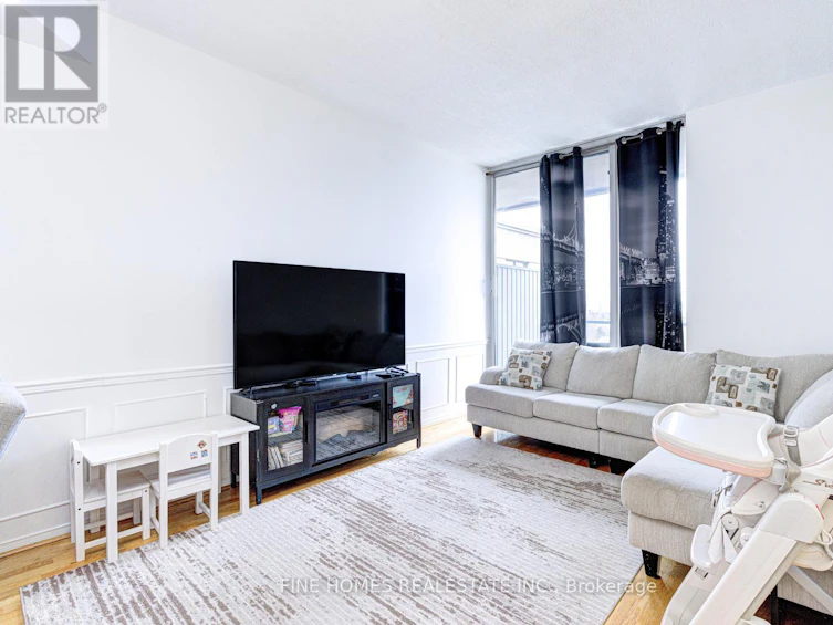 PH102-1 Emerald Lane, Vaughan, ON, L4J 8N2 - 7