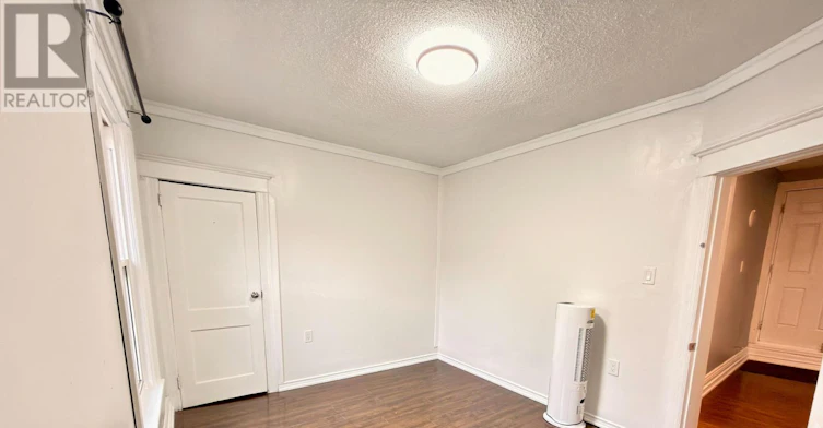 2ND FLOOR-108 Cumberland Avenue, Hamilton, ON, L8M 1Z3 - 8