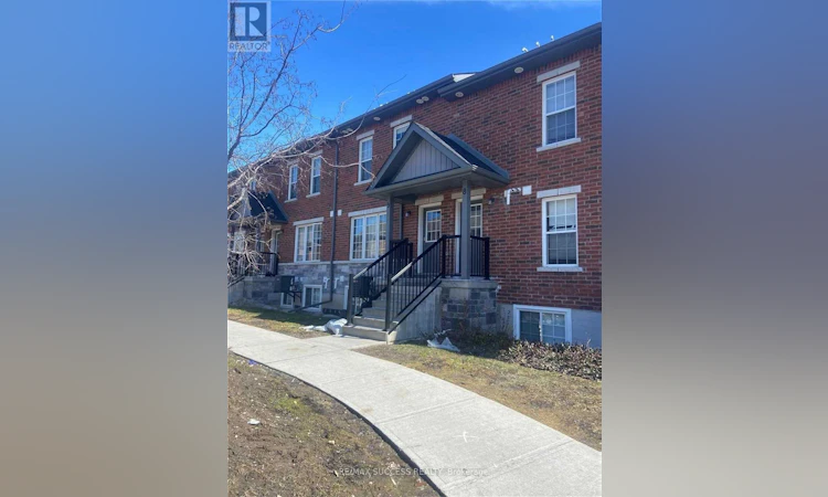 9-246 Penetanguishene Road