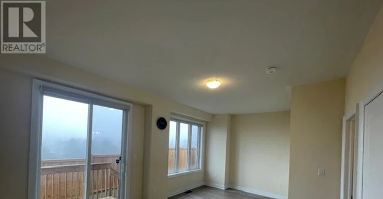 MAIN FLOOR BATH-1 48 Bed 1 Andress Way, Markham, ON, L3S 0E9 - 31