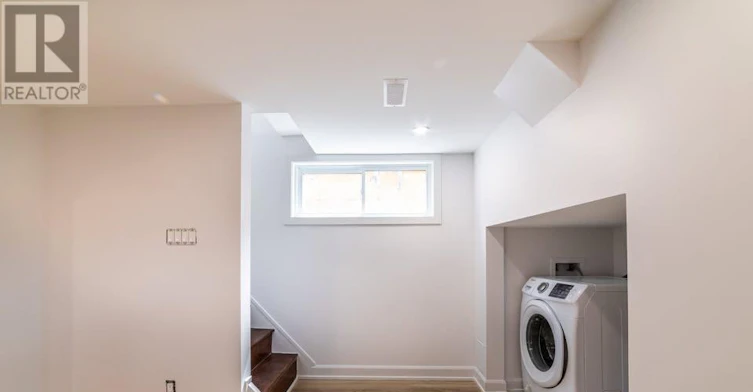 B-2424 Iris Street, Ottawa, ON, K2C 1C6 - 3