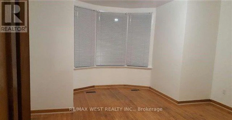 UPPER-78 Millicent Street, Toronto, ON, M6H 1W4 - 4