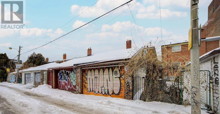 UPPER-59 Wolseley Street, Toronto, ON, M5T 1A4 - 14