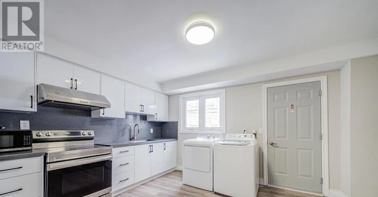 UPPER-59 Wolseley Street, Toronto, ON, M5T 1A4 - 7